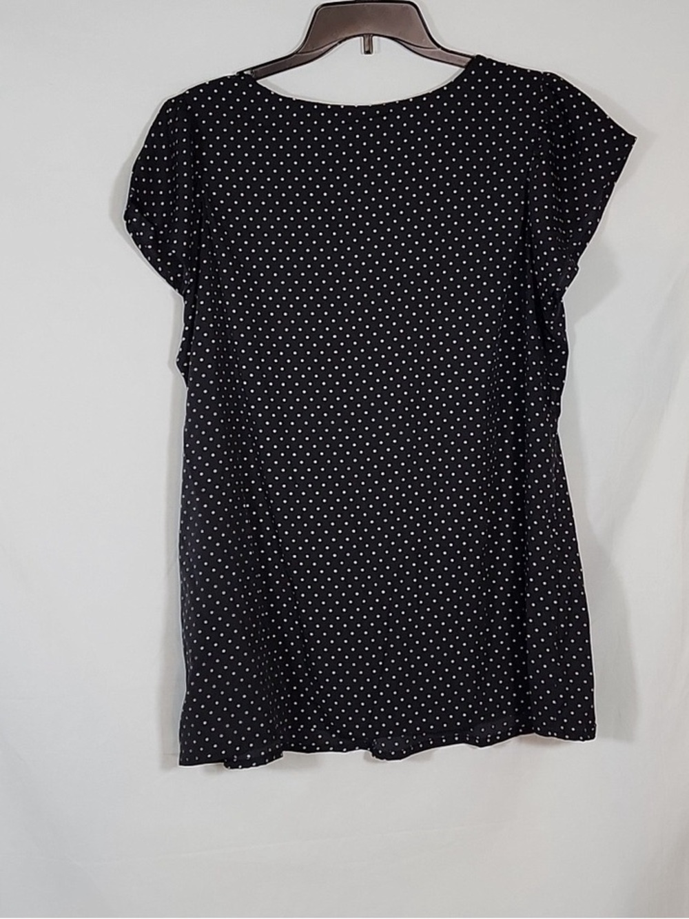 Women's Black Polka Dot Cap-Sleeve Blouse